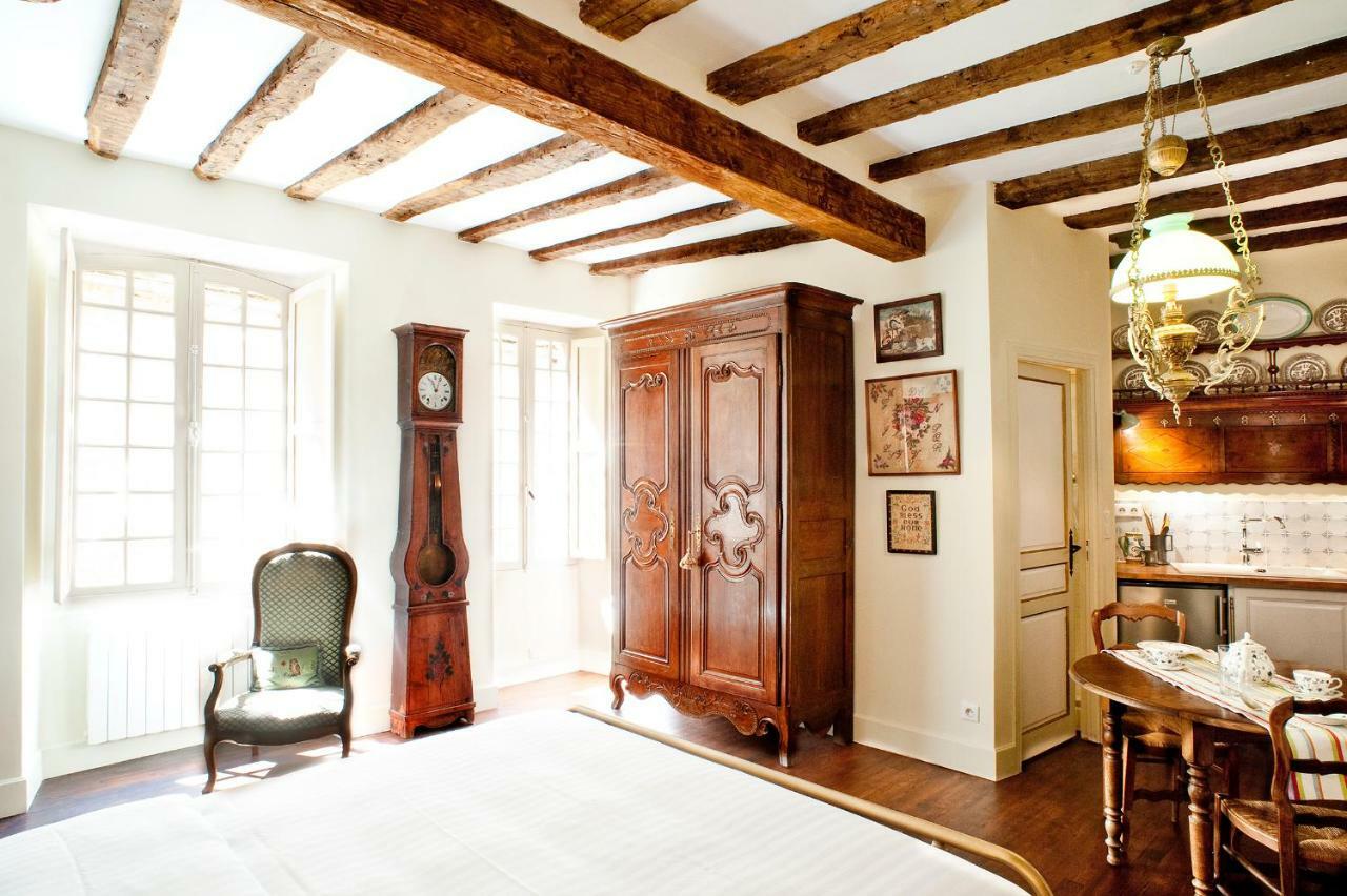 Appartements Les Suites Sarladaises Sarlat-la-Canéda Buitenkant foto