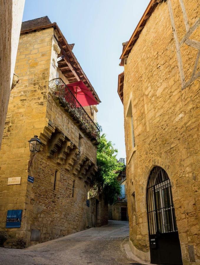 Appartements Les Suites Sarladaises Sarlat-la-Canéda Buitenkant foto